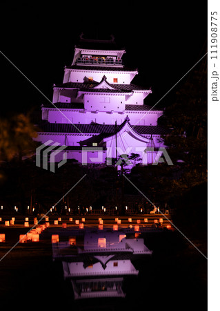 城と灯篭 城と灯篭 111908775