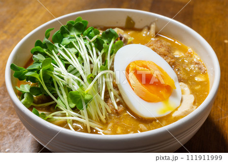 日本の一般家庭のとても美味しい鍋もののしめ 111911999