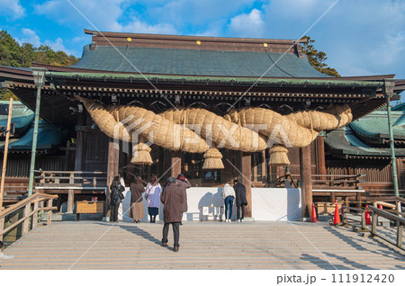 宮地嶽神社（福津市）の拝殿 111912420