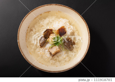 汐ぶり 茶漬け 汐ぶり 茶漬け 111918701