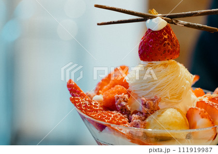 大人のパフェ、夜パフェ、高級パフェ 111919987