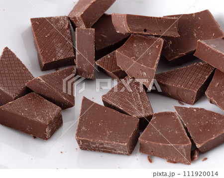 チョコレート　割れチョコ 111920014