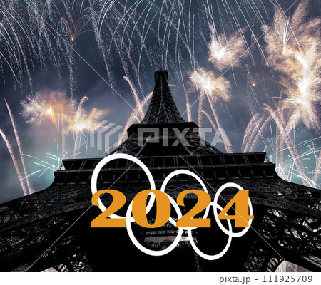Rings and celebratory colorful fireworks over the Eiffel Tower in Paris (2024), France Rings and celebratory colorful fireworks over the Eiffel Tower in Paris (2024), France 111925709