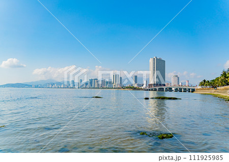 The embankment of the city.   111925985