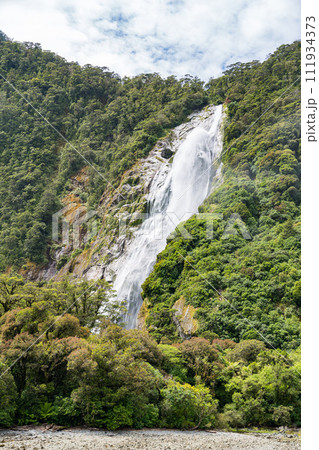 ミルフォードサウンドの景色 111934373