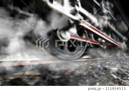 蒸気機関車 111934513