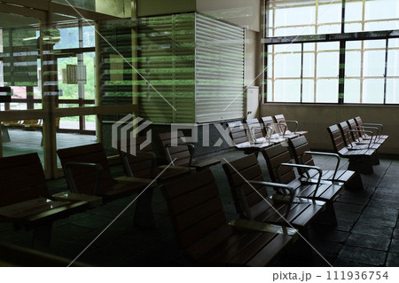 群馬県利根郡　土合駅（もぐら駅） 111936754