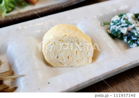 玉子焼き 玉子焼き 111937148