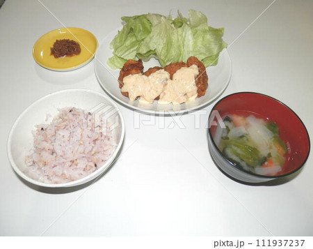 美味しいチキン南蛮定食 111937237