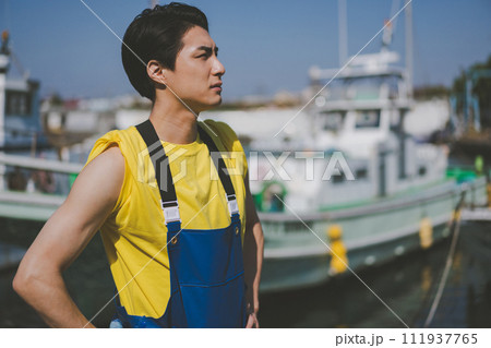fisherman fisherman 111937765