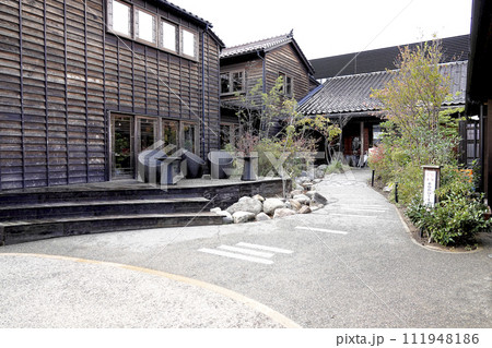 日本家屋のお洒落な温泉施設 111948186