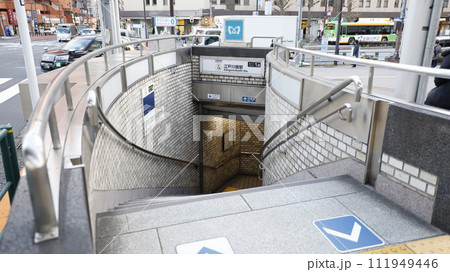 東京メトロ有楽町線の江戸川橋駅1a出入口 111949446