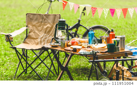 アウトドアなどのイメージカット アウトドアなどのイメージカット 111951004