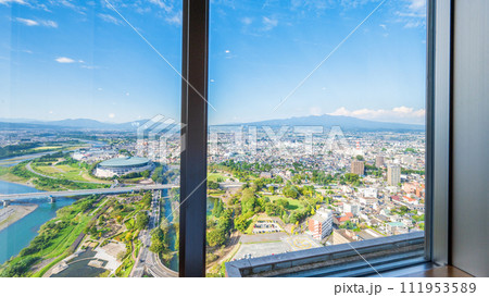 群馬県庁展望フロアの景色 111953589