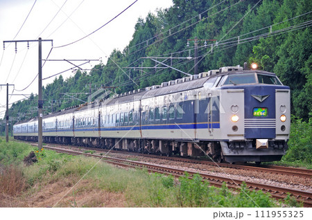 信越本線 見附ー帯織 JR西日本 583系 B5編成(京都) きたぐに 信越本線 見附ー帯織 JR西日本 583系 B5編成(京都) きたぐに 111955325
