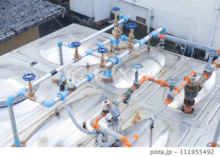 受水槽廻り給水配管 受水槽廻り給水配管 111955492