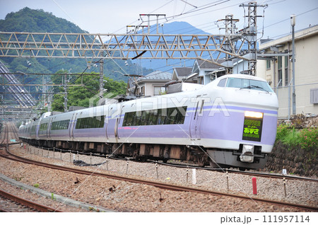 中央本線　四方津ー上野原　JR東日本　E351系　S25編成（松本）　スーパーあずさ 111957114