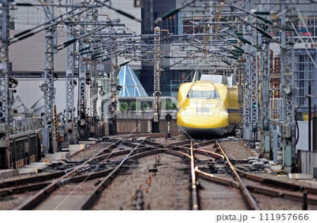 東海道新幹線 東京 JR西日本 923形 T5編成(博多) ドクターイエロー 東海道新幹線 東京 JR西日本 923形 T5編成(博多) ドクターイエロー 111957666
