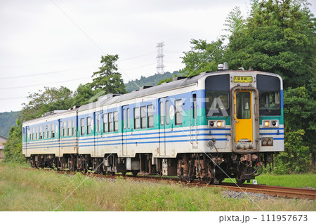 久留里線　下郡ー小櫃　JR東日本　キハ38-3（幕張） 111957673