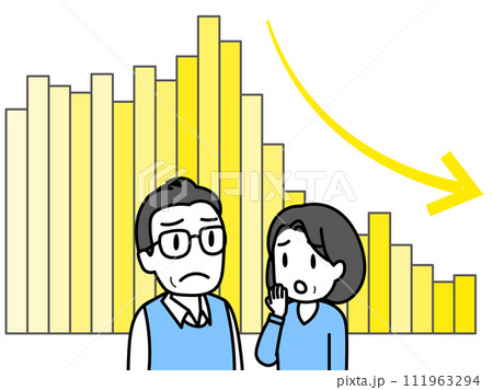 下落傾向のチャートと暗い表情の中高年夫婦(棒グラフ) 下落傾向のチャートと暗い表情の中高年夫婦(棒グラフ) 111963294