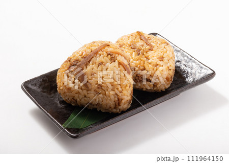 鶏ごぼう おにぎり 鶏ごぼう おにぎり 111964150