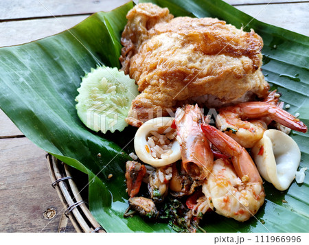 Stir-fried seafood with basil, Thai style food 111966996