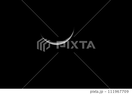 月の満ち欠け月齢2.2の月 月の満ち欠け月齢2.2の月 111967709