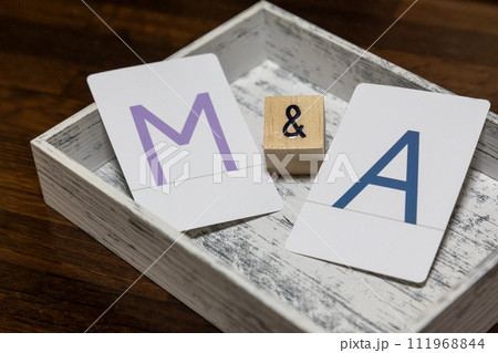 文字カード　M&A 111968844