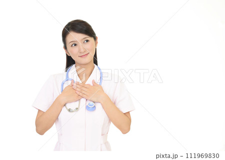 笑顔の看護師 笑顔の看護師 111969830