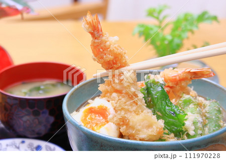 天丼定食 111970228