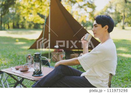 camping 111973298