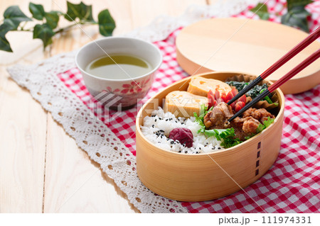 お弁当 曲げわっぱ お弁当 曲げわっぱ 111974331