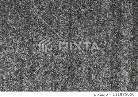 和紙による屏風イメージの背景素材（漆色） 111975056