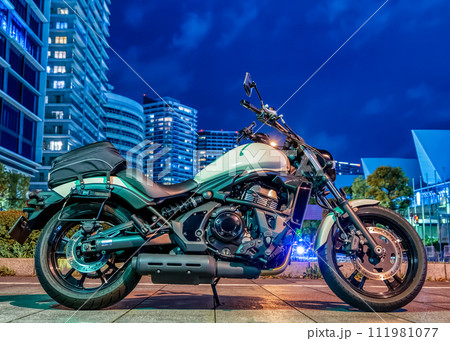 横浜みなとみらいナイトツーリング 111981077