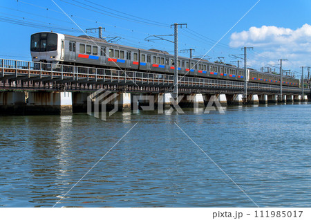 鹿児島本線を走る811系 鹿児島本線を走る811系 111985017