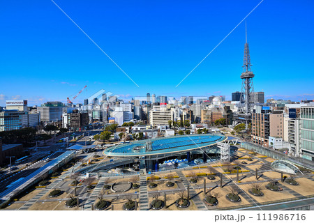 《愛知県》名古屋都市風景　名古屋栄の街並み名古屋テレビ塔とオアシス21 111986716