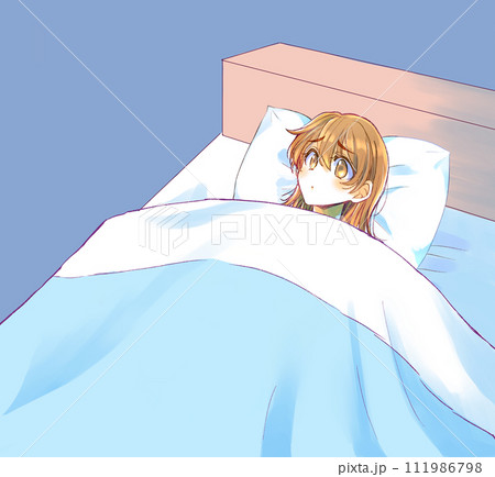 ベッドの中で表情が曇る女性 111986798