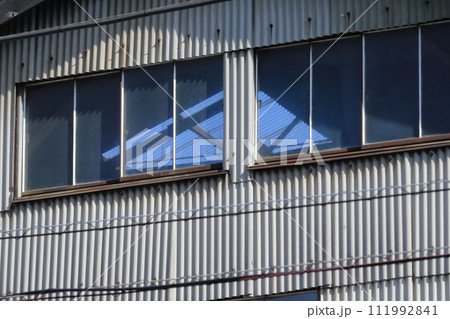 工場　外観（波型スレート外壁） 111992841