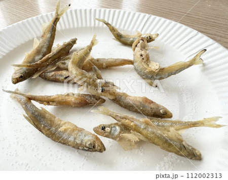 公魚の唐揚げ 公魚の唐揚げ 112002313