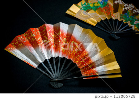 日本的伝統工芸品の舞扇、舞踊や装飾品としも非常に美しい。贈り物にも最適。 112005729