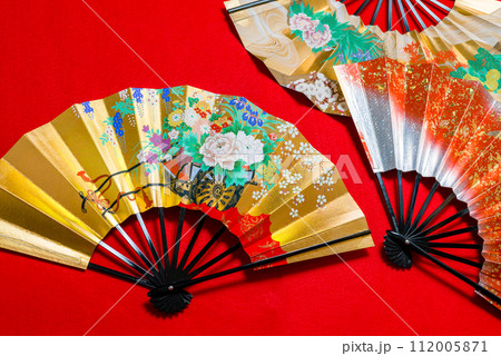 日本的伝統工芸品の舞扇、舞踊や装飾品としも非常に美しい。贈り物にも最適。 112005871