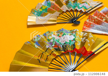 日本的伝統工芸品の舞扇、舞踊や装飾品としも非常に美しい。贈り物にも最適。 112006148