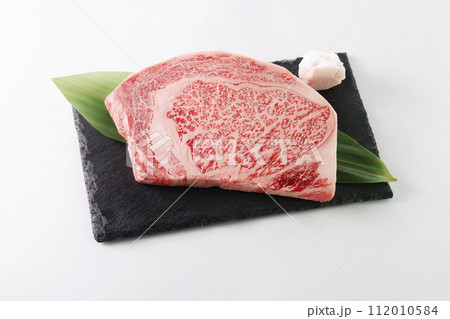 リブロースステーキ 112010584