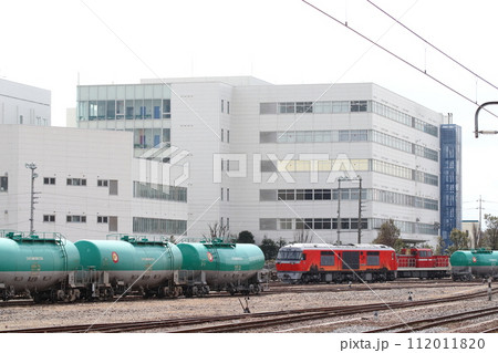 四日市駅に留置中のDF200形200番台(Ai-Me) 四日市駅に留置中のDF200形200番台(Ai-Me) 112011820