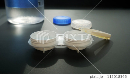 Contact Lens Cleaning Set: Compact and Convenient 112018566