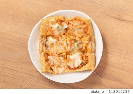 油揚げ キムチチーズ焼き 油揚げ キムチチーズ焼き 112019257