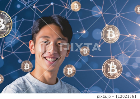 空に舞うビットコインと笑顔の日本人男性(仮想通貨・BTC・暗号資産) 空に舞うビットコインと笑顔の日本人男性(仮想通貨・BTC・暗号資産) 112021561