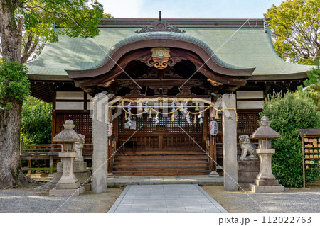 大阪府守口市金田町の津嶋部神社（安産育児の守護神）　拝殿 112022763