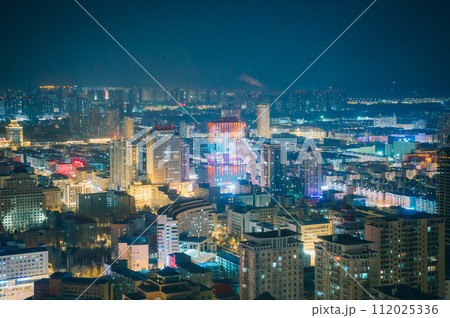 中国 黒竜江省 ハルビン　龍塔からの夜景　 112025336
