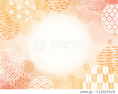 秋・赤　水彩風の和柄 背景 112025429